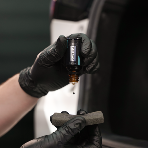 Alternative view of V-PLASTIC 20ml
